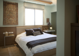 Garden Apartment, Jerusalem: master suite